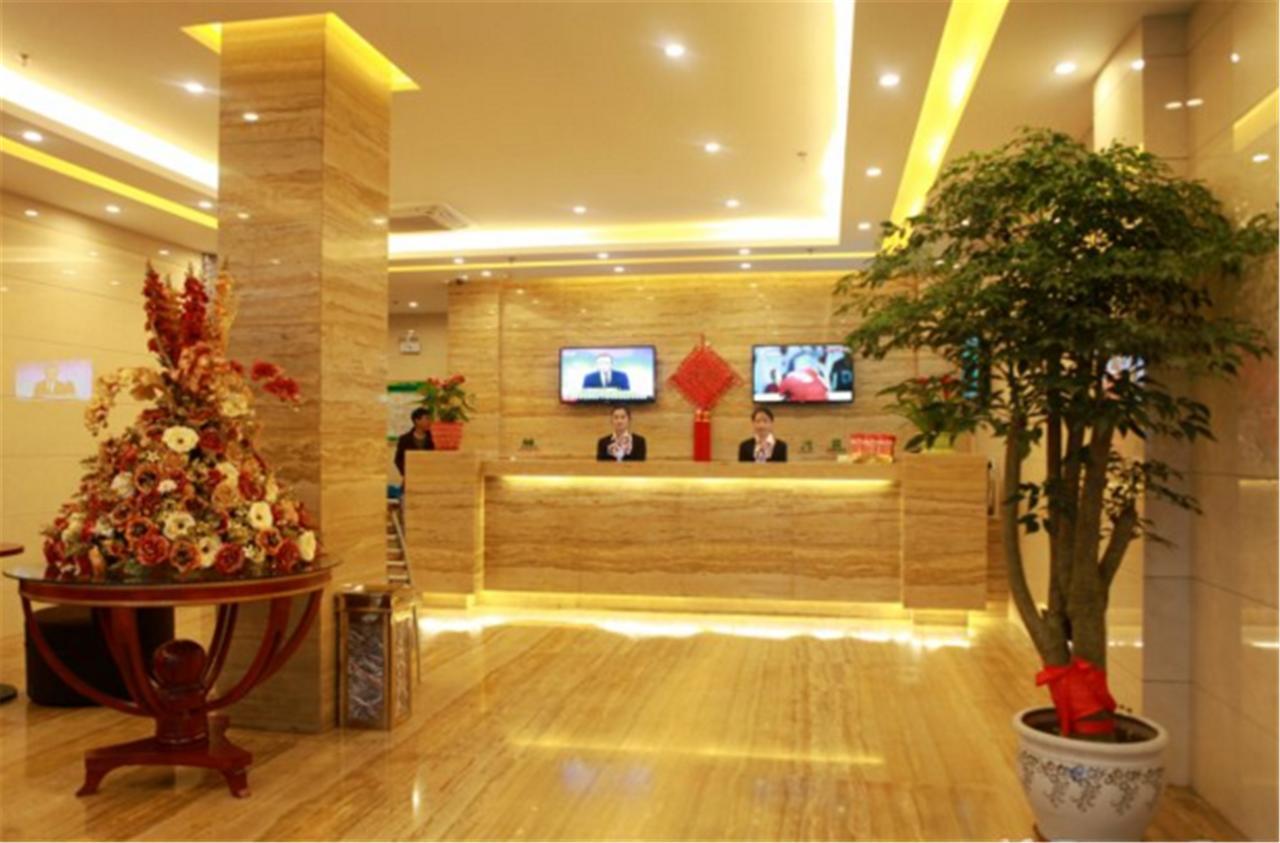 Greentree Inn Shanghai Hongqiao Hub Cao'An Road Huajiang Branch Road Express Hotel Jiading Buitenkant foto